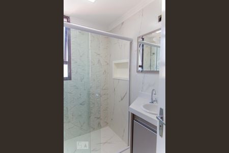 Banheiro da Suíte de apartamento à venda com 3 quartos, 101m² em Vila Assunção, Santo André