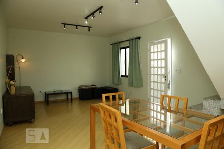 Casa para alugar com 252m², 4 quartos e 1 vagaSala 2