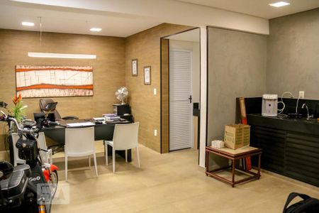 Casa à venda com 540m², 4 quartos e 5 vagasEscritório