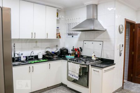 Casa à venda com 540m², 4 quartos e 5 vagasCozinha