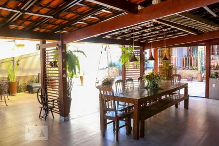 Casa à venda com 540m², 4 quartos e 5 vagasÁrea Gourmet