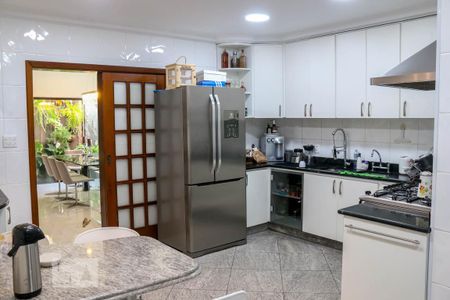 Casa à venda com 540m², 4 quartos e 5 vagasCozinha