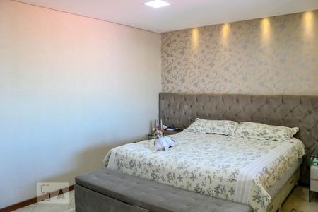 Casa à venda com 540m², 4 quartos e 5 vagasQuarto Suíte