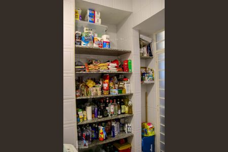 Casa à venda com 540m², 4 quartos e 5 vagasÁrea de Serviço