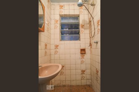 Casa à venda com 160m², 3 quartos e 1 vagaBanheiro de Serviço