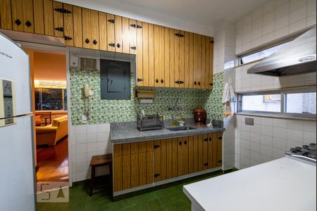 Apartamento para alugar com 150m², 3 quartos e 1 vaga Apartamento para alugar com 150m², 3 quartos e 1 vagaCozinha