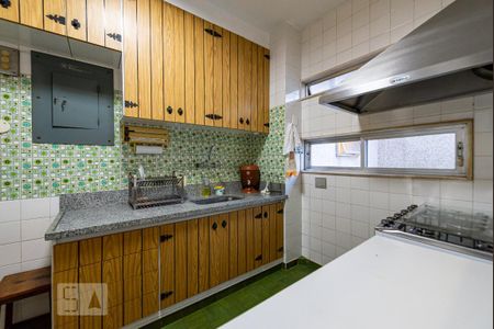 Apartamento para alugar com 150m², 3 quartos e 1 vaga Apartamento para alugar com 150m², 3 quartos e 1 vagaCozinha