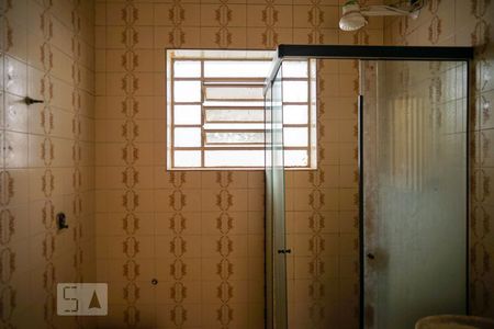 Casa à venda com 200m², 6 quartos e sem vaga Casa à venda com 200m², 6 quartos e sem vagaBanheiro 2