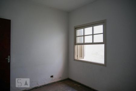 Casa à venda com 200m², 6 quartos e sem vaga Casa à venda com 200m², 6 quartos e sem vagaQuarto 2