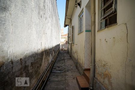 Casa à venda com 200m², 6 quartos e sem vaga Casa à venda com 200m², 6 quartos e sem vagaCasa 2 - Quintal
