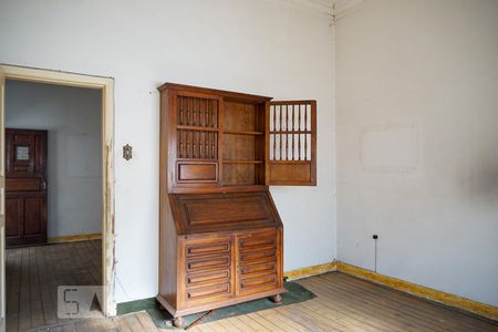 Casa à venda com 200m², 6 quartos e sem vaga Casa à venda com 200m², 6 quartos e sem vagaCasa 2 -Quarto 1