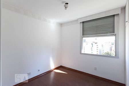 Apartamento à venda com 315m², 4 quartos e 2 vagasQuarto 1