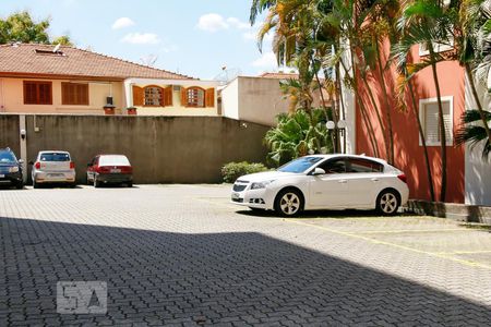 Apartamento à venda com 72m², 2 quartos e 1 vaga Apartamento à venda com 72m², 2 quartos e 1 vagaÁrea Comum - Garagem