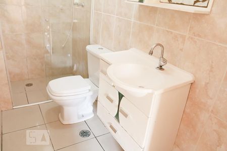 Apartamento à venda com 72m², 2 quartos e 1 vaga Apartamento à venda com 72m², 2 quartos e 1 vagaBanheiro Social