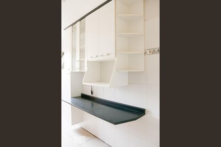 Apartamento à venda com 72m², 2 quartos e 1 vaga Apartamento à venda com 72m², 2 quartos e 1 vagaCozinha