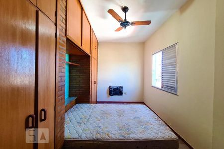 Casa para alugar com 65m², 3 quartos e sem vagaQuarto 3