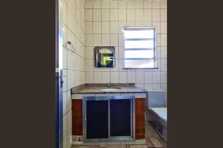 Casa para alugar com 65m², 3 quartos e sem vagaBanheiro