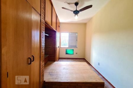 Casa para alugar com 65m², 3 quartos e sem vagaQuarto 2