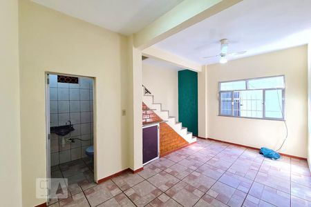 Sala de casa para alugar com 3 quartos, 65m² em Engenho da Rainha, Rio de Janeiro
