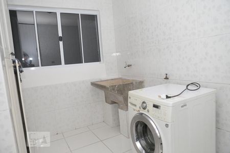 Casa à venda com 200m², 3 quartos e 2 vagasDespensa