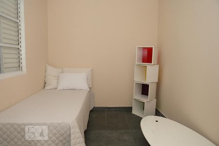 Casa à venda com 200m², 3 quartos e 2 vagasQuarto 2