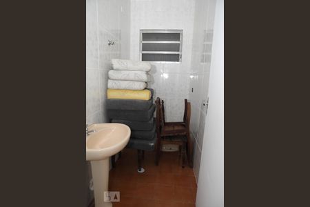 Casa à venda com 200m², 3 quartos e 2 vagasDespensa