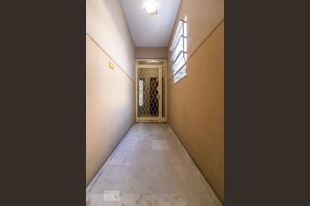 Apartamento à venda com 110m², 3 quartos e 1 vagaDetalhe da Porta de Entrada