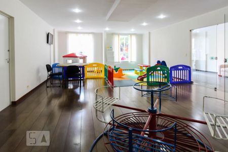 Apartamento para alugar com 102m², 3 quartos e 2 vagasÁrea Comum - Brinquedoteca