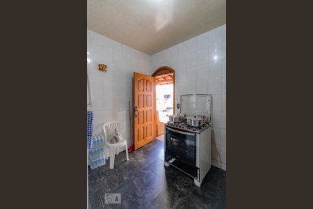 Casa à venda com 180m², 3 quartos e 12 vagasCozinha