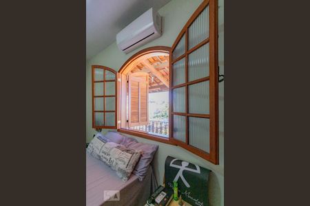 Quarto de casa à venda com 3 quartos, 180m² em Boa Vista, Belo Horizonte