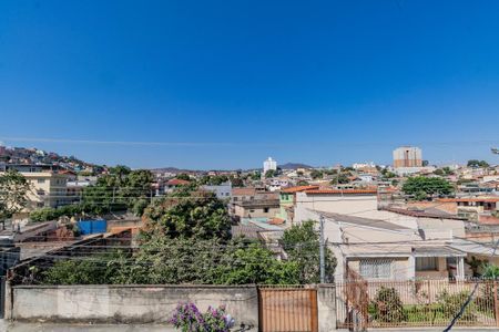 Casa à venda com 3 quartos, 180m² em Boa Vista, Belo Horizonte