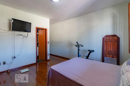 Quarto de casa à venda com 3 quartos, 180m² em Boa Vista, Belo Horizonte