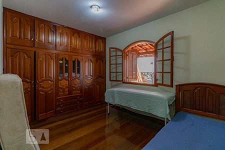 Casa à venda com 180m², 3 quartos e 12 vagasQuarto 3