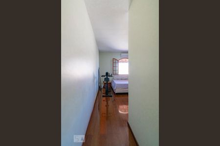 Casa à venda com 3 quartos, 180m² em Boa Vista, Belo Horizonte