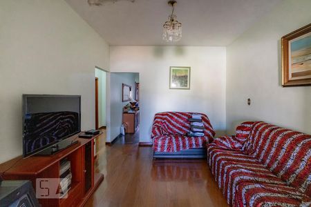 Sala de casa à venda com 3 quartos, 180m² em Boa Vista, Belo Horizonte