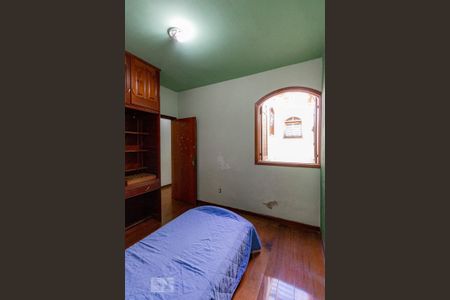 Casa à venda com 180m², 3 quartos e 12 vagasQuarto 2