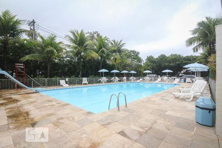 Apartamento para alugar com 36m², 1 quarto e 1 vaga Apartamento para alugar com 36m², 1 quarto e 1 vagaPiscina