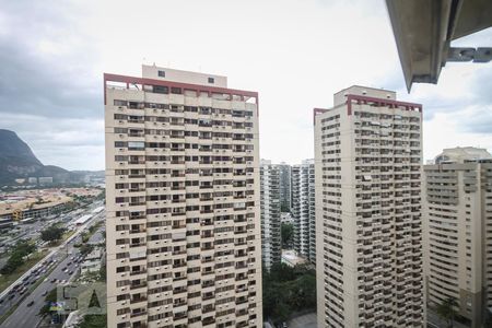 Apartamento para alugar com 36m², 1 quarto e 1 vaga Apartamento para alugar com 36m², 1 quarto e 1 vagaVista