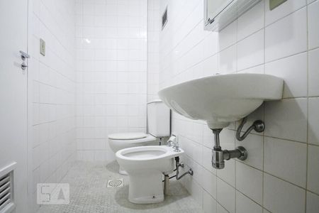 Apartamento para alugar com 36m², 1 quarto e 1 vaga Apartamento para alugar com 36m², 1 quarto e 1 vagaBanheiro