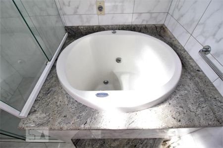 Casa à venda com 300m², 7 quartos e 4 vagasBanheiro 1 suite