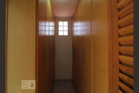 Casa à venda com 300m², 7 quartos e 4 vagasCloset
