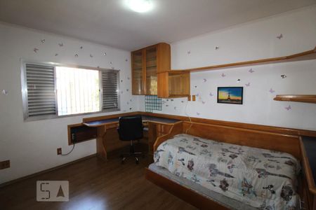 Casa à venda com 300m², 7 quartos e 4 vagasQuarto 2