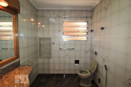 Casa à venda com 300m², 7 quartos e 4 vagasBanheiro 2 social