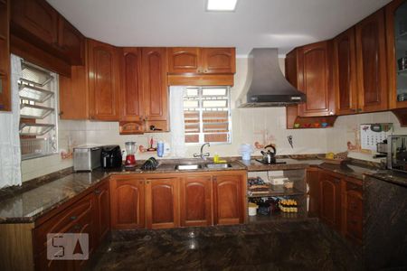 Casa à venda com 300m², 7 quartos e 4 vagasCozinha