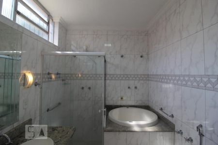 Casa à venda com 300m², 7 quartos e 4 vagasBanheiro 1 suite