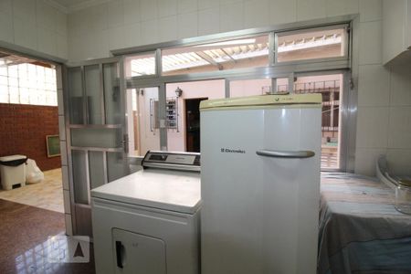 Casa à venda com 300m², 7 quartos e 4 vagasÁrea serviço