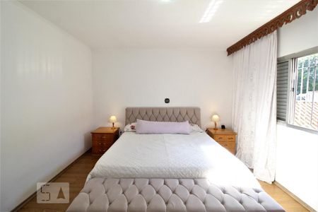 Casa à venda com 300m², 7 quartos e 4 vagasQuarto 1 suite