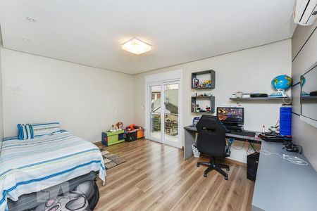 Casa à venda com 346m², 3 quartos e 2 vagas Casa à venda com 346m², 3 quartos e 2 vagasSuíte 1