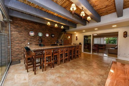 Casa à venda com 346m², 3 quartos e 2 vagas Casa à venda com 346m², 3 quartos e 2 vagasÁrea comum - Churrasqueira