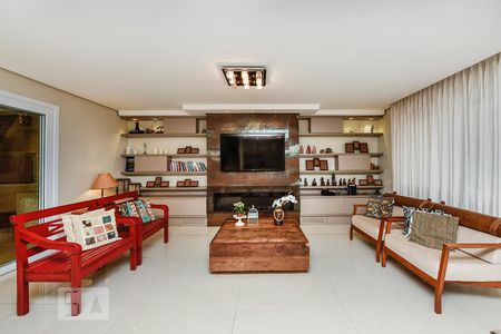 Sala de casa à venda com 3 quartos, 346m² em Jardim Itu-sabará, Porto Alegre